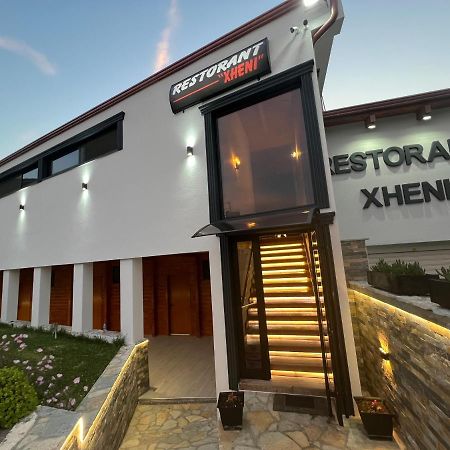 Restorant Hotel Xheni Durrës Eksteriør billede